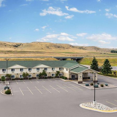Super 8 By Wyndham Big Timber Motel Exterior photo
